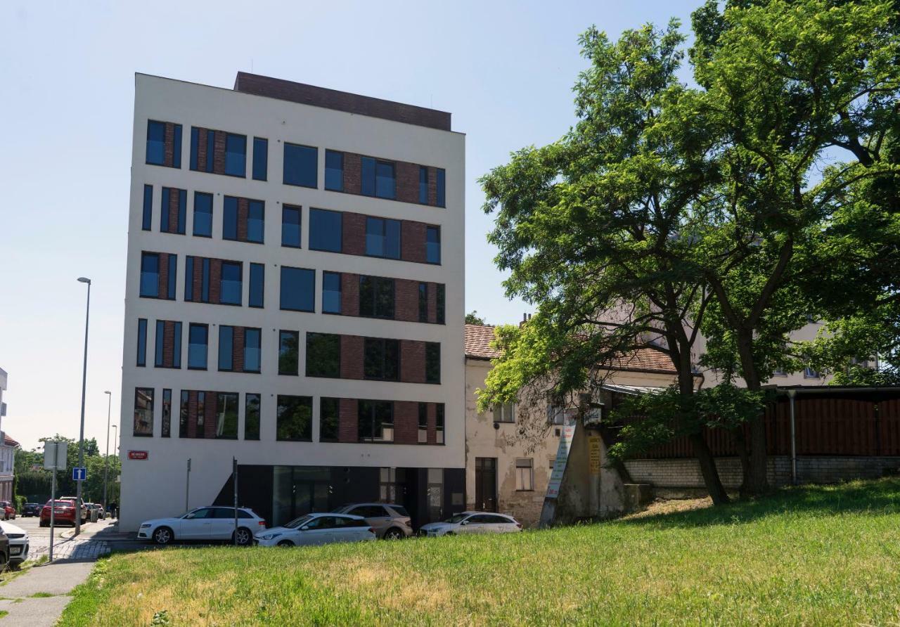 Hostel Homer Liben Praha Exteriér fotografie